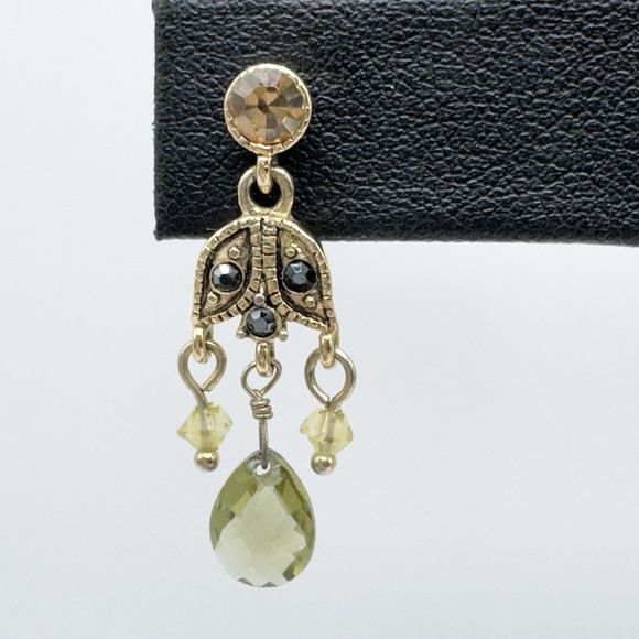 Vintage Monet Rhinestone Dangle Earrings Green Amber Delicate Lightweight 1" - Picture 2 of 4